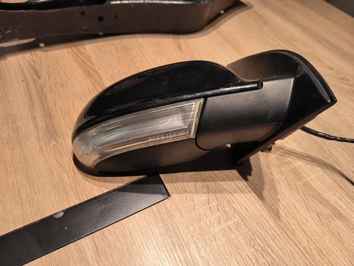 Mk5 Jetta golf drivers wing mirror