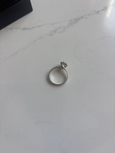 White gold beautiful ring Size N