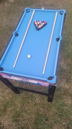 Foosball/pool table