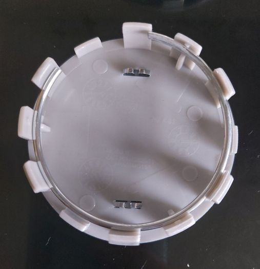4 x Nissan Centre Caps (Grey) FREE POST