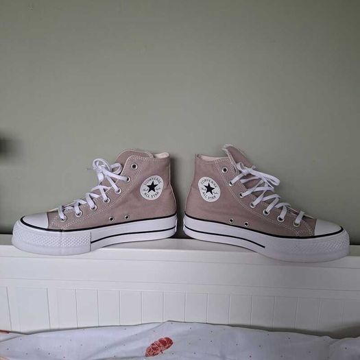 Converse Trainers "New"