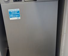 Brand new Beko Slimline Dishwasher (45cm) - Silver