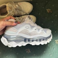 Skechers trainers Shoes size EU 37 ( Good condition)