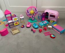 Barbie Chelsea doll access