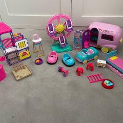 Barbie Chelsea doll access