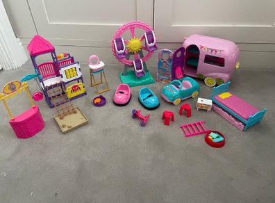 Barbie Chelsea doll access