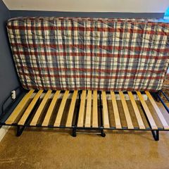 Foldable bed
