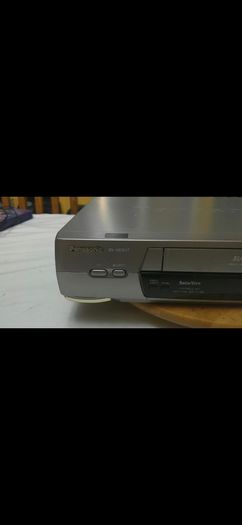 Panasonic NV-HD647 Super Drive Hi-Fi Stereo VHS VCR Player Recorder Remote Tested Working