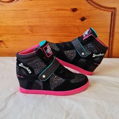 skechers hydee hytops plus 2  Size 4 eu 37 black sparkle in excellent condition