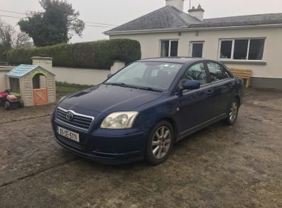 2005 1.8 vvti Toyota avensis for breaking only
