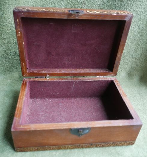 Vintage  Wooden Trinket, Jewellery box, Cigarette box