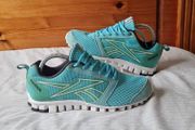 reebok realflex  Size 6.5 eu 40 turquoise in excellent condition