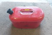 2 gallon steel petrol can