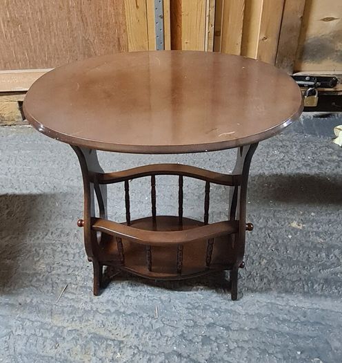 Vintage Oval Coffee Table with Lower Magazine Shelf