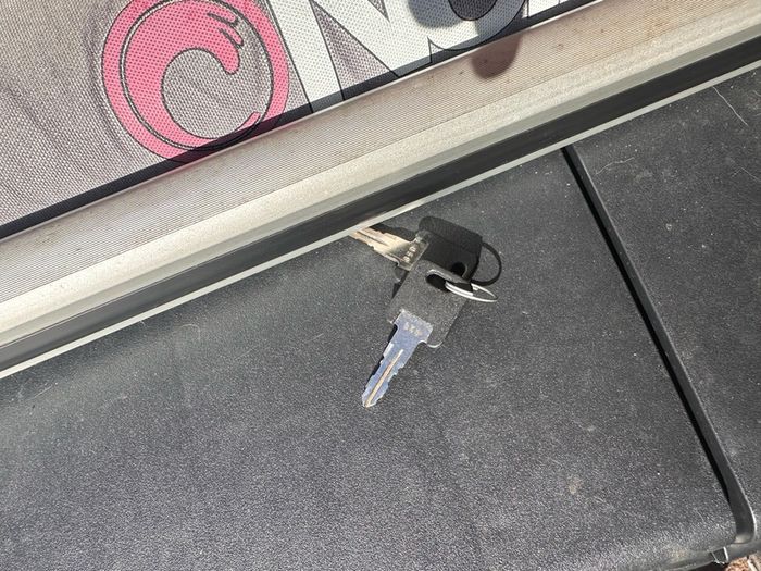 Aluminium Roof Bars Raised Roof Rails