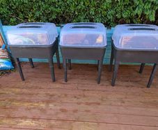 3 Grow Tables