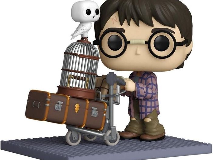 Harry Potter Pushing Trolley Funko POP No. 135