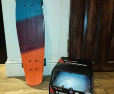 Penny Board + Helmet