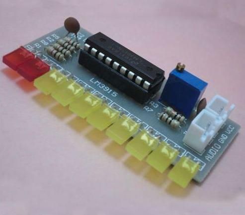 Electronics DIY Kit (LM3915 Audio Level Indicator)