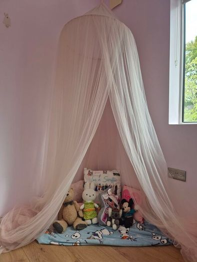 kids room canopy Pink