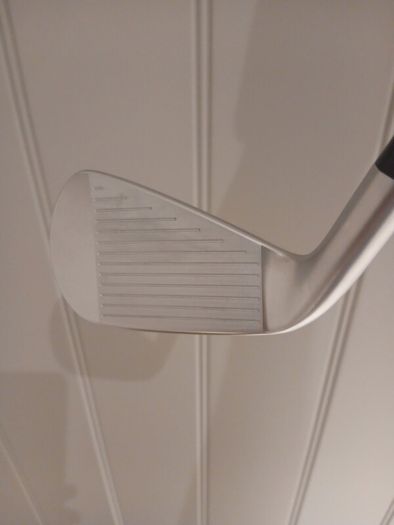 srixon Zxiu 23 degree Driving Iron