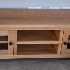 Devon Oak large TV unit