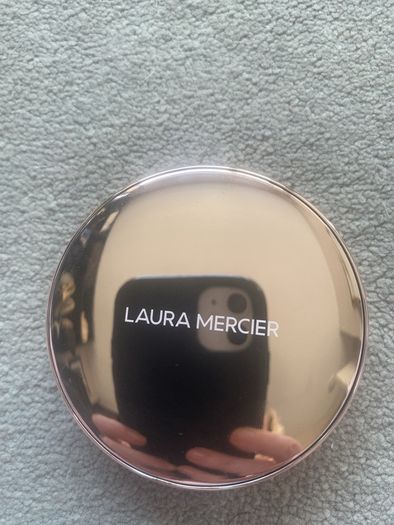 Laura Mercier Tinted Blur Balm