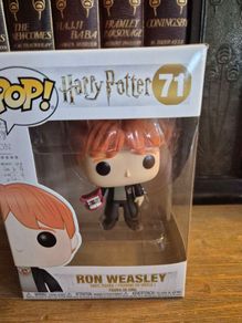 Funko Pop! Ron Weasley 71 , Hogwarts Uniform (Mint, Never Opened)