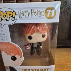 Funko Pop! Ron Weasley 71 , Hogwarts Uniform (Mint, Never Opened)