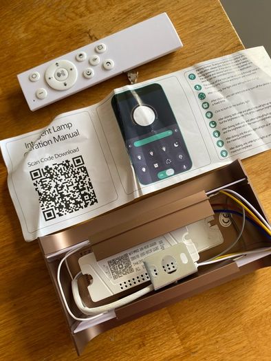 Wall Lights - Smart LED Wall Light with Remote Control / NEW