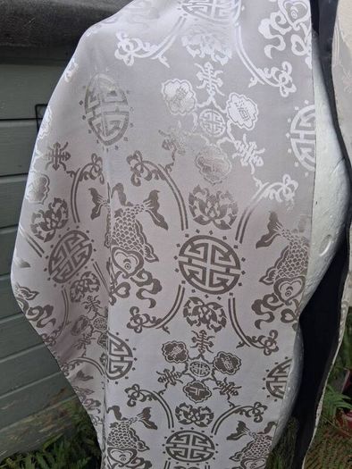 Shanghai Tang 100% silk scarf