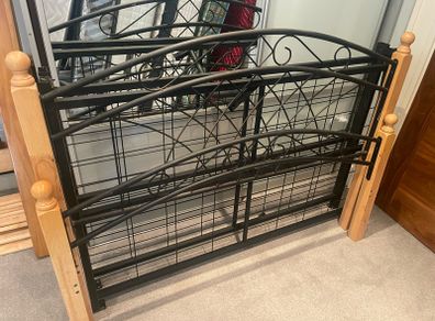 Extremely Solid 4Ft 6 Double Bed Frame - Can Deliver