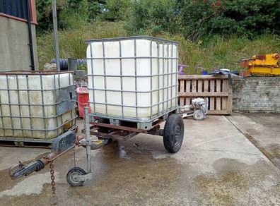 water bowser/ drinker trailer