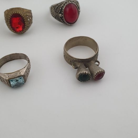 15 Old Fashioned Brass Rings Rustic Decorative Jewellery Lot