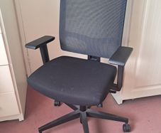 Free Black Office Desk Chair