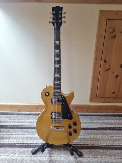 Les Paul Style Electric Guitar