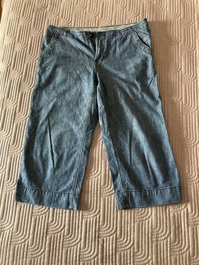 M&S Three Quarter length trousers Size 14