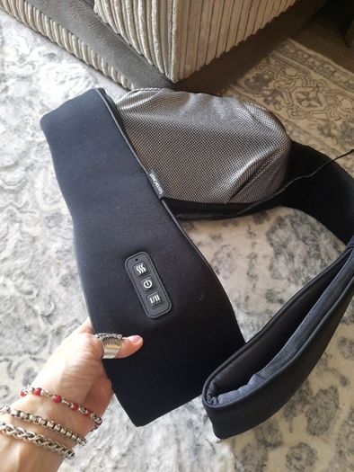 shiatsu neck massager