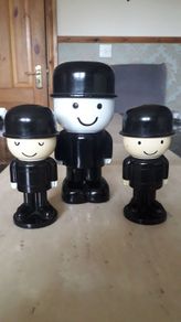 collectable vintage Spillers Homepride salt and pepper and money box