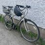 Hybrid Bike Image 3