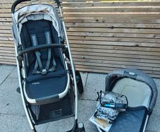 Uppababy Vista