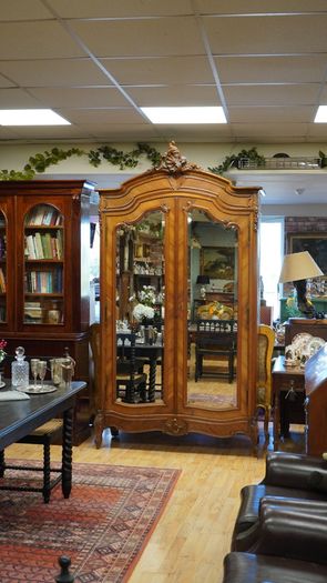 Antique French Armoire Press/Wardrobe