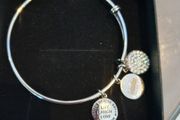 Silver bangle