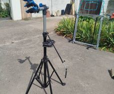 Bike repair stand