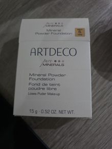 Artdeco mineral powder foundation