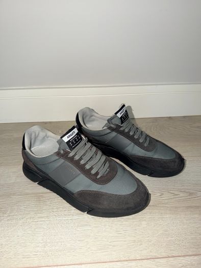 Axel Arigato Men's Genesis Vintage Runners - size UK 9.5