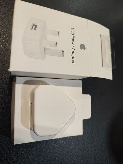 apple plug x2 brand new
