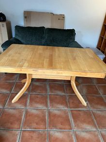Free table 1.5 x 90m