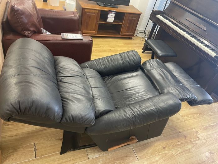 Black Leather Recliner