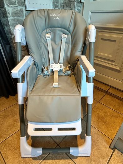 highchair